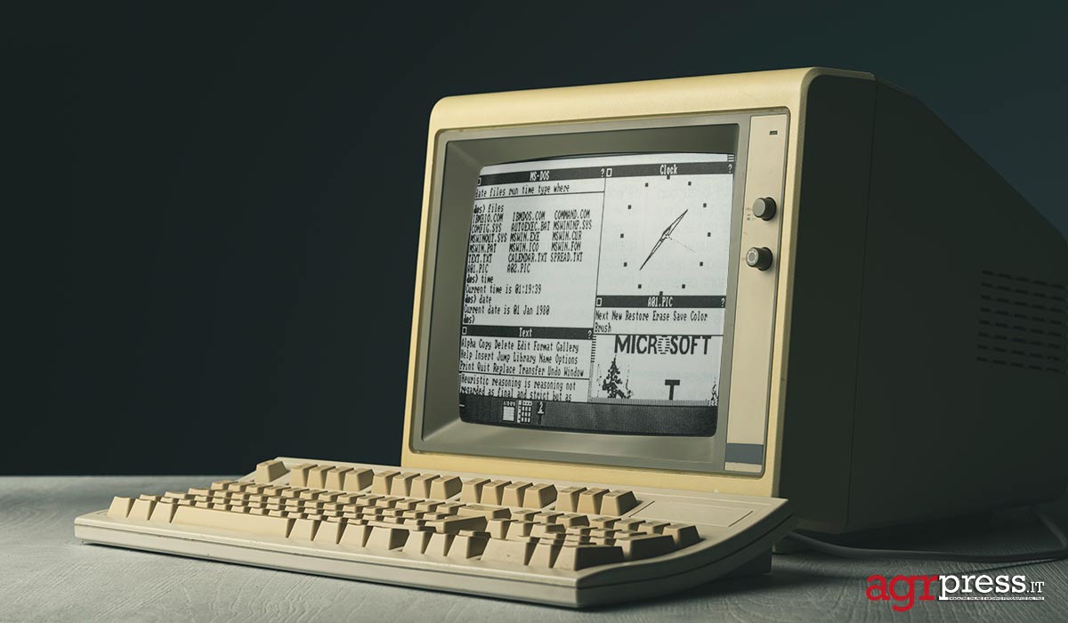 Vintage PC Windows