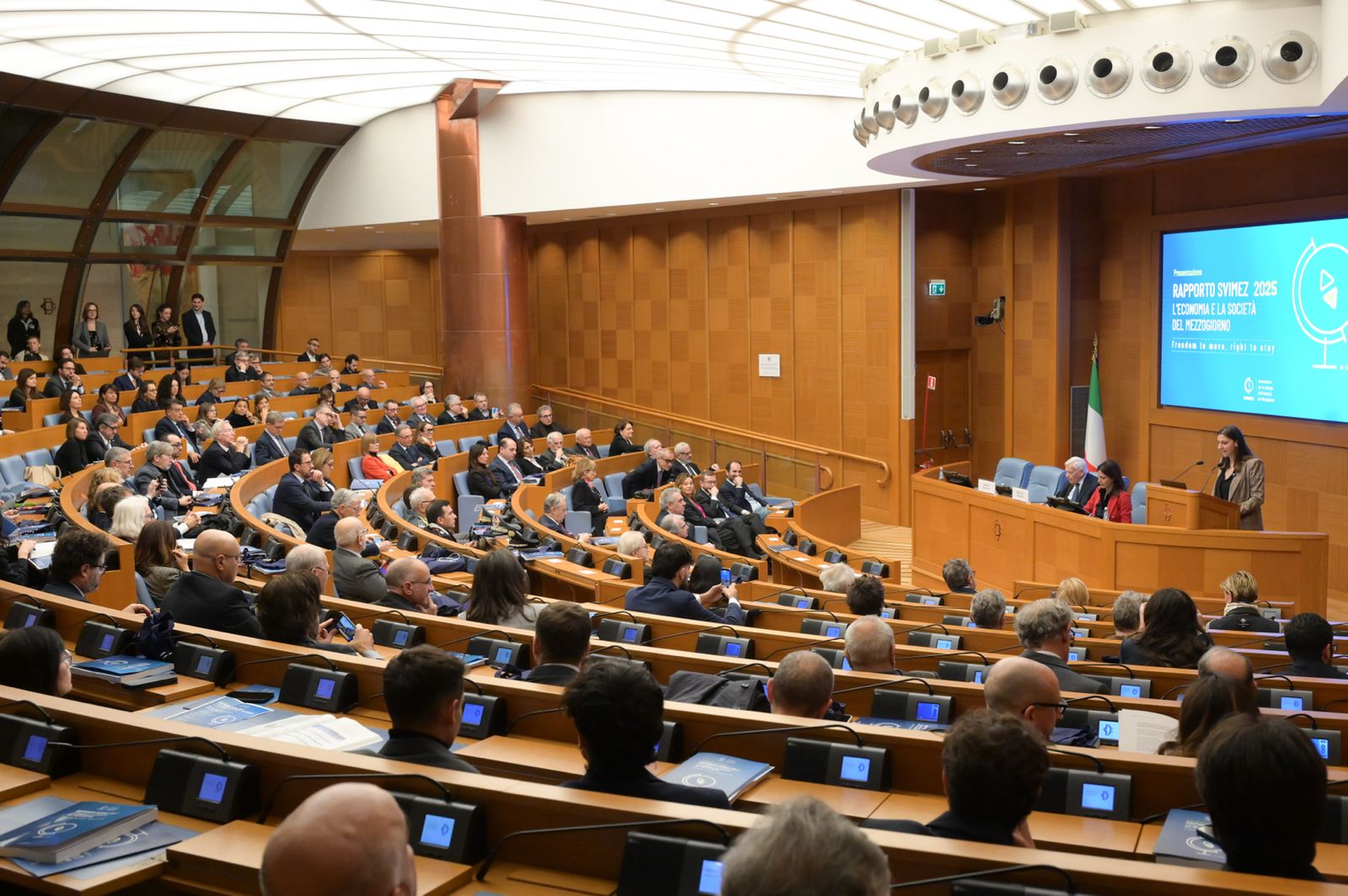 20251127 – Presentazione Rapporto Svimez 2025