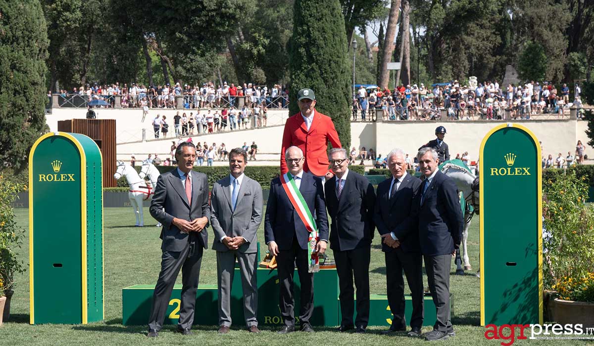 Piazza di Siena: Piergiorgio Bucci trionfa al Rolex Gran Premio Roma